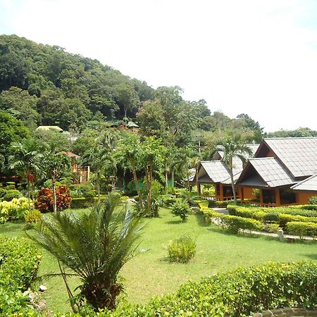 Diamond Cave Resort Райли Бийч Екстериор снимка