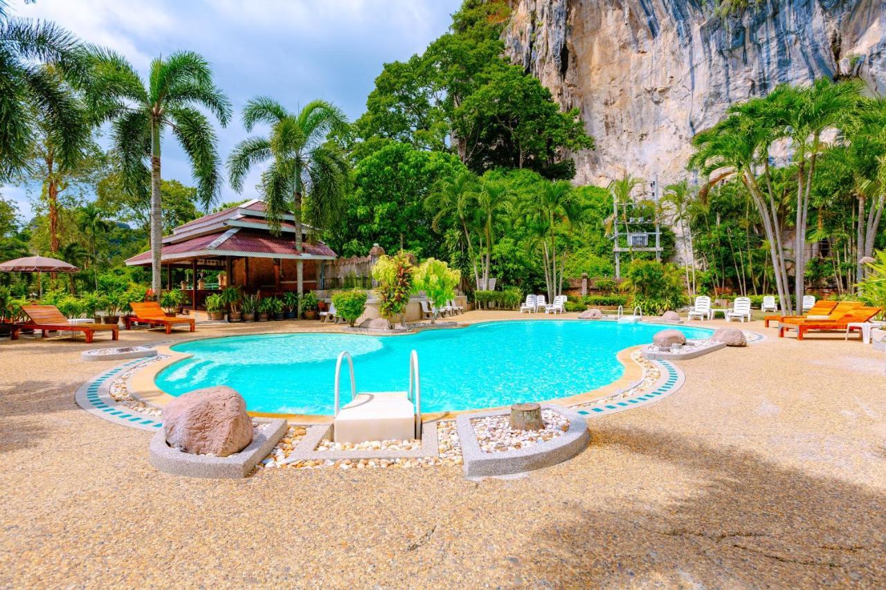 Diamond Cave Resort Райли Бийч Екстериор снимка