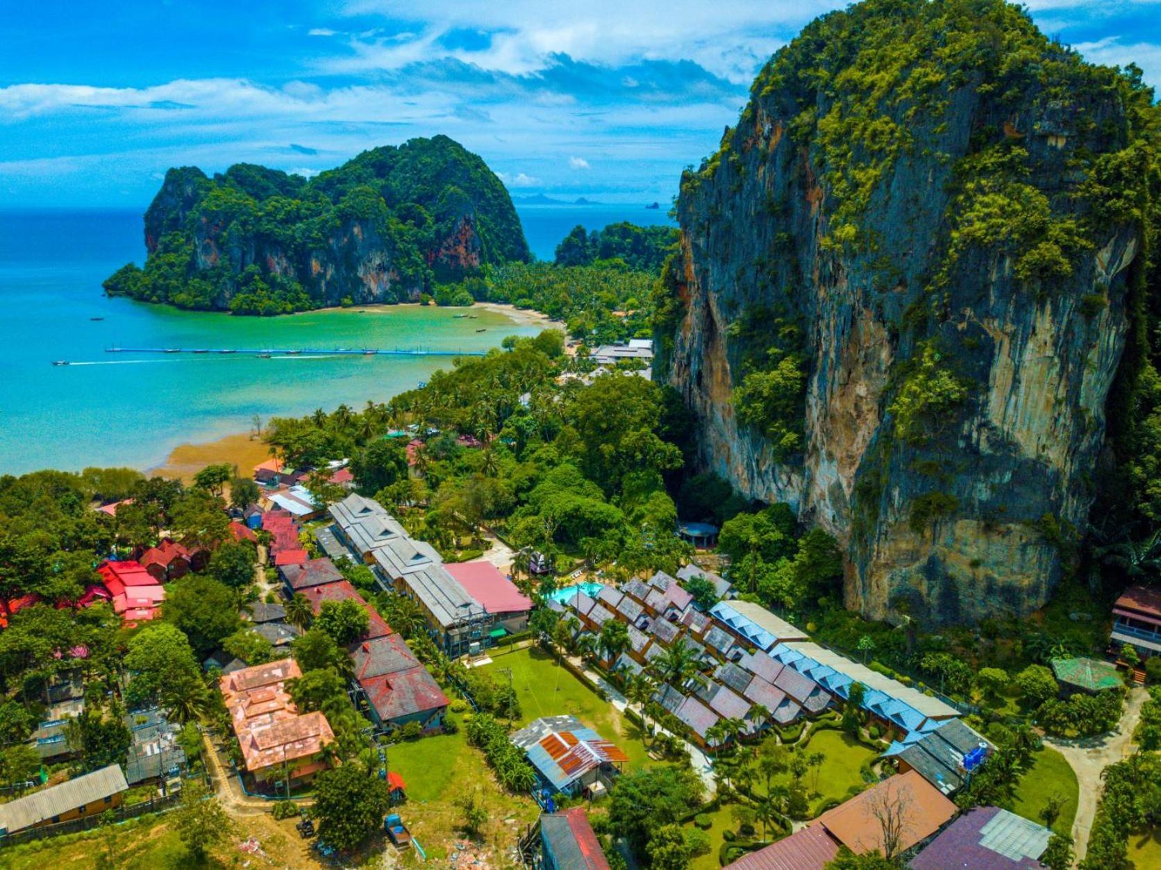 Diamond Cave Resort Райли Бийч Екстериор снимка