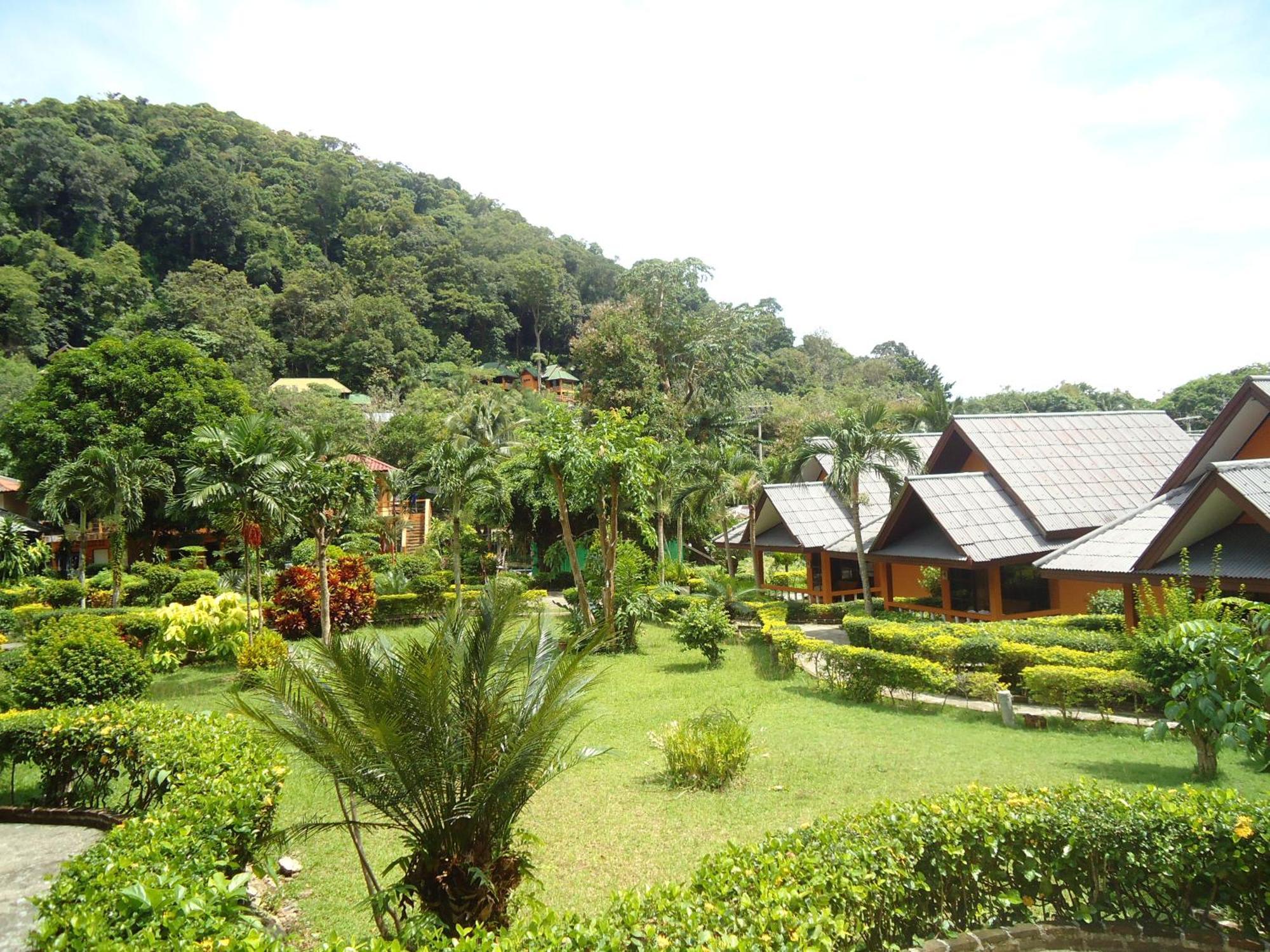 Diamond Cave Resort Райли Бийч Екстериор снимка