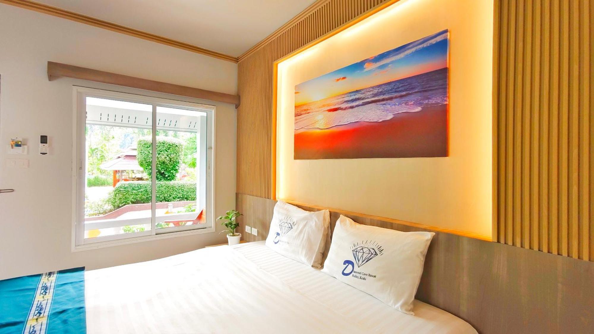 Diamond Cave Resort Райли Бийч Екстериор снимка