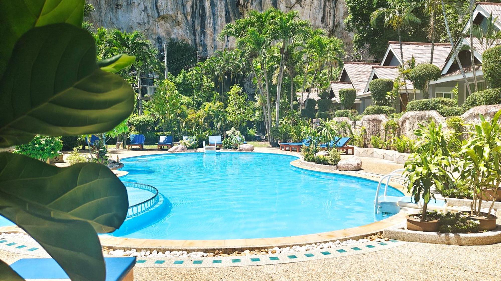 Diamond Cave Resort Райли Бийч Екстериор снимка